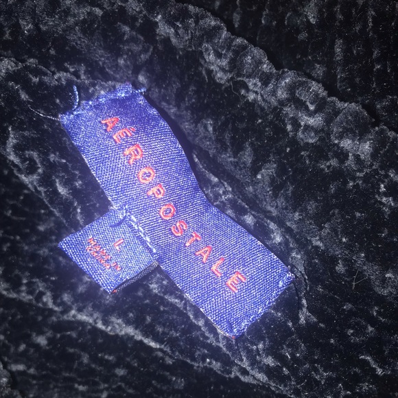 Aeropostale Sweater - Picture 2 of 4